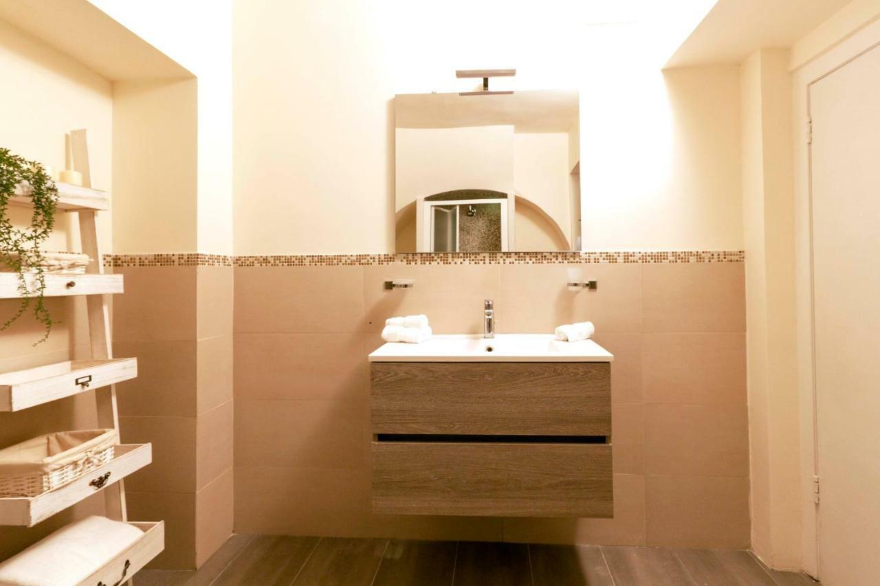 Sant'Arpino 26 - Elegant Flats In Naples Apartment ภายนอก รูปภาพ