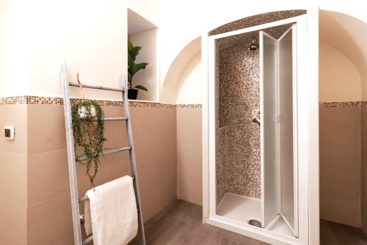 Sant'Arpino 26 - Elegant Flats In Naples Apartment ภายนอก รูปภาพ