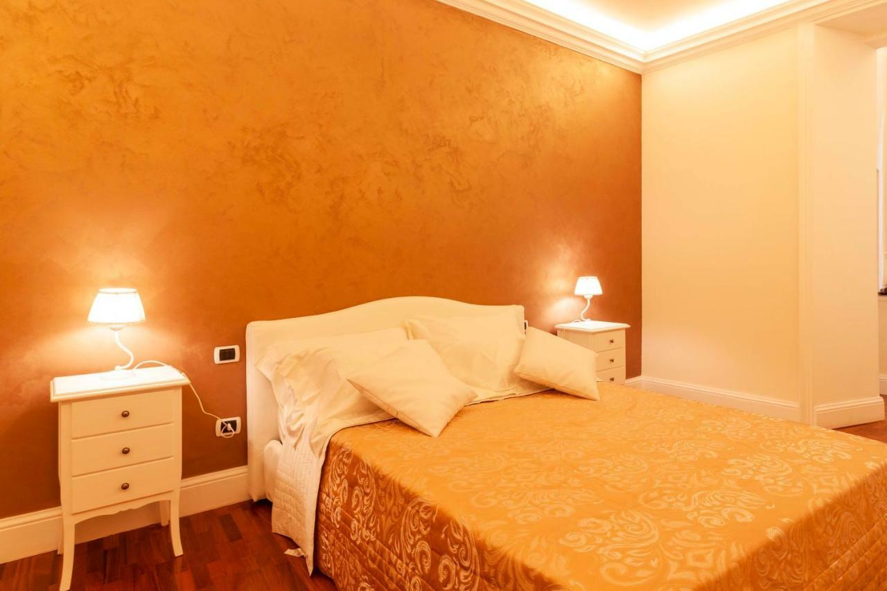 Sant'Arpino 26 - Elegant Flats In Naples Apartment ภายนอก รูปภาพ